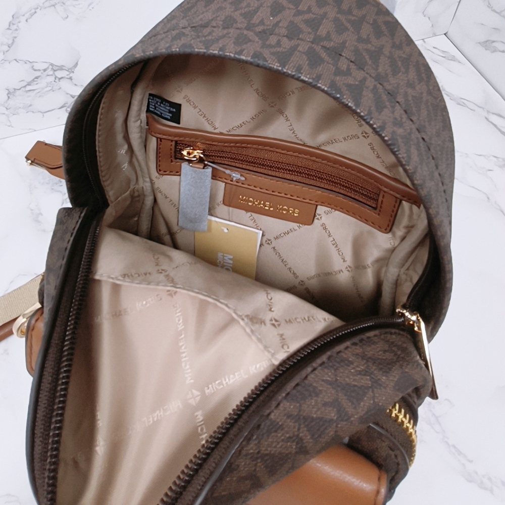 Michael kors maisie xs backpack - Picture 3 of 8